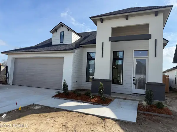 109 Meadow Walk Drive, Broussard, LA 70518