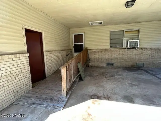 604 E Lincoln Road, Ville Platte, LA 70586 - #3