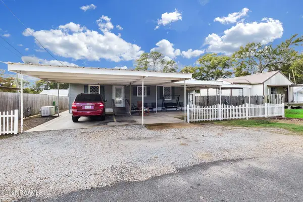 708 E Jeff Davis Avenue, Rayne, LA 70578