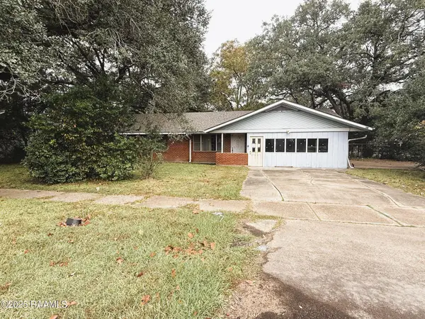 450 E Vine Avenue, Eunice, LA 70535