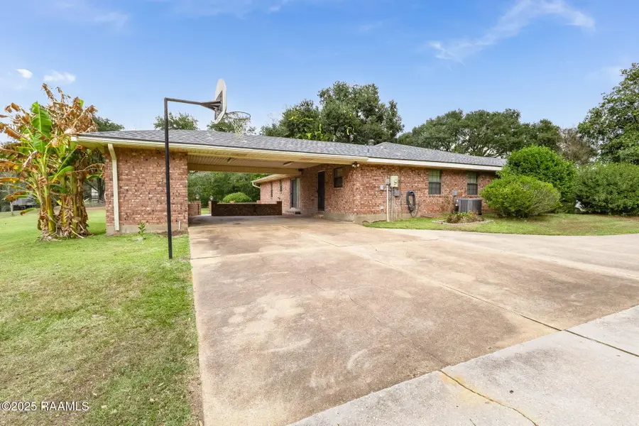 128 Crestview Drive, Opelousas, LA 70570 - #3