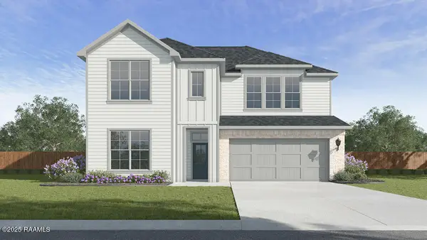 211 Bellewood Drive, Lafayette, LA 70507