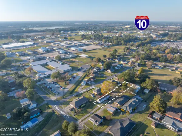 808 Delhomme Avenue, Lafayette, LA 70501