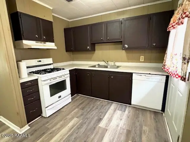 719 Wattigny Street, Jeanerette, LA 70544 - #2