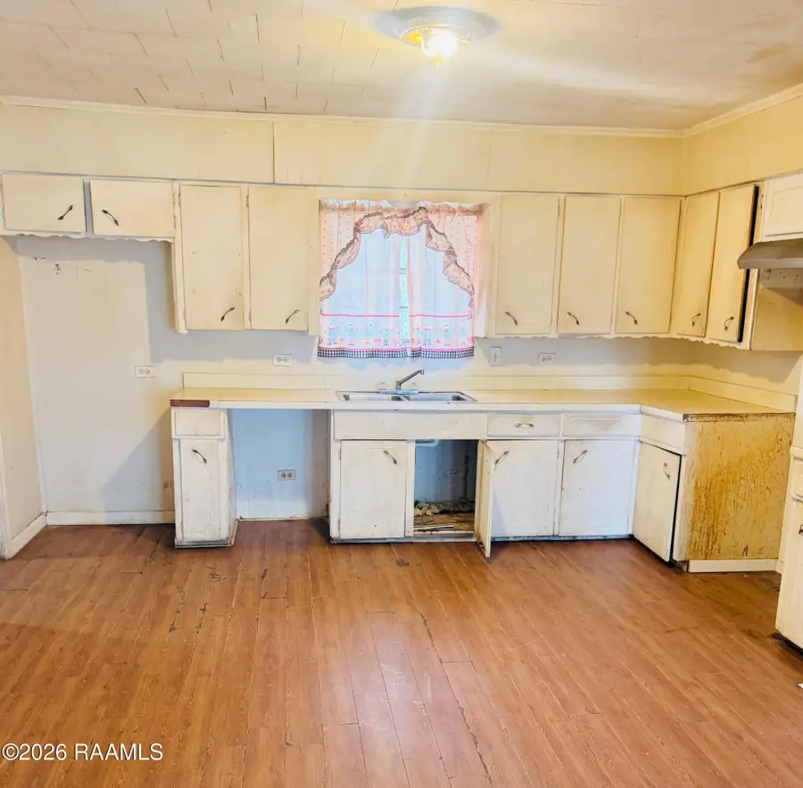 860 Landry Street, Breaux Bridge, LA 70517 - #2