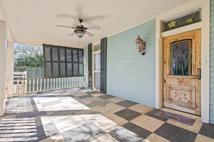 153 Duperier Avenue, New Iberia, LA 70563 - #3