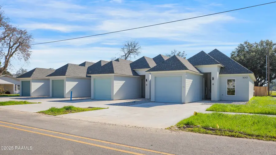 300 Ave B #D, Broussard, LA 70518 - #2