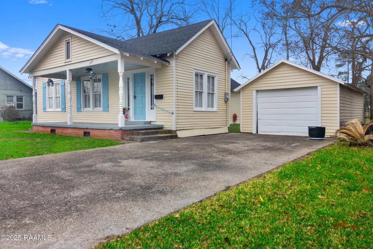 203 5th Street, Abbeville, LA 70510 - #1