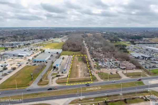 6153 Johnston Street, Lafayette, LA 70503