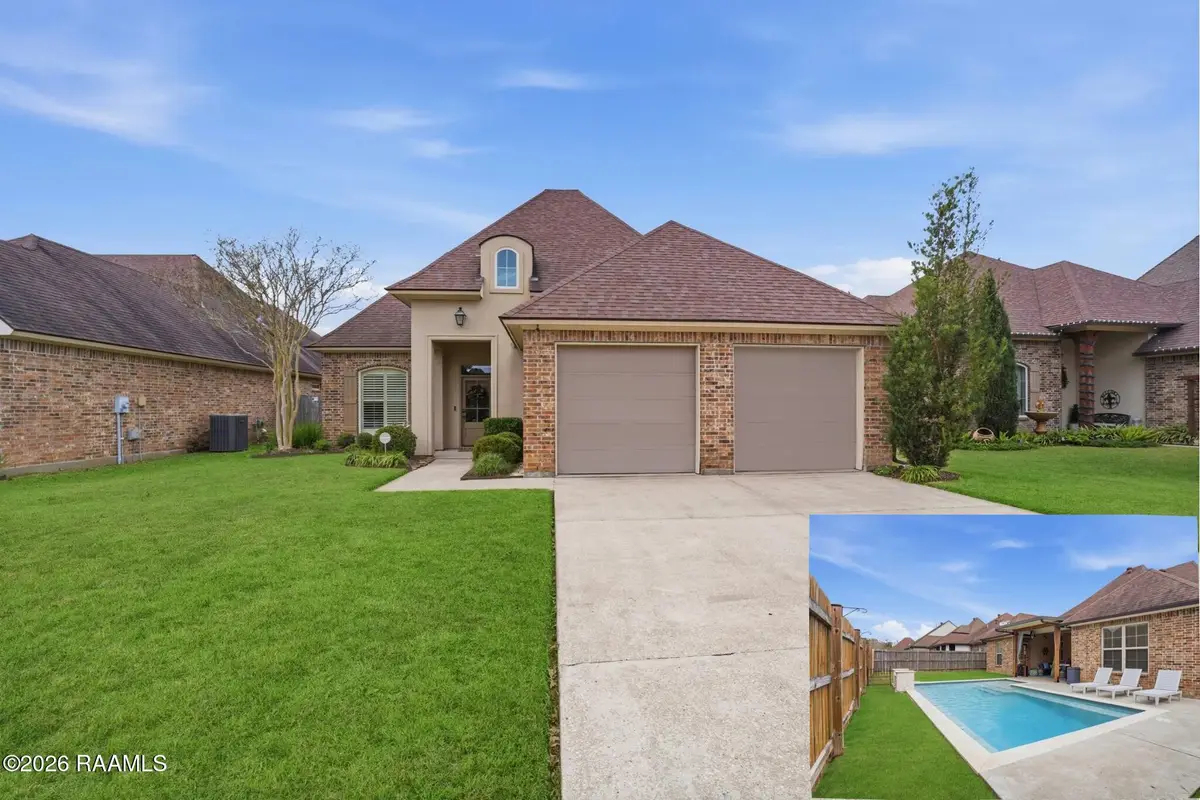 123 Autumnbrook Drive, Broussard, LA 70518 - #1