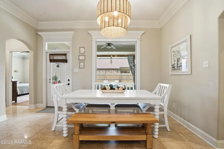 123 Autumnbrook Drive, Broussard, LA 70518 - #3