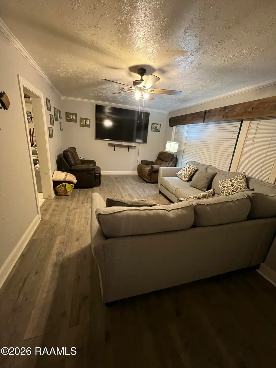 715 E Plaquemine Street, Jennings, LA 70546 - #3