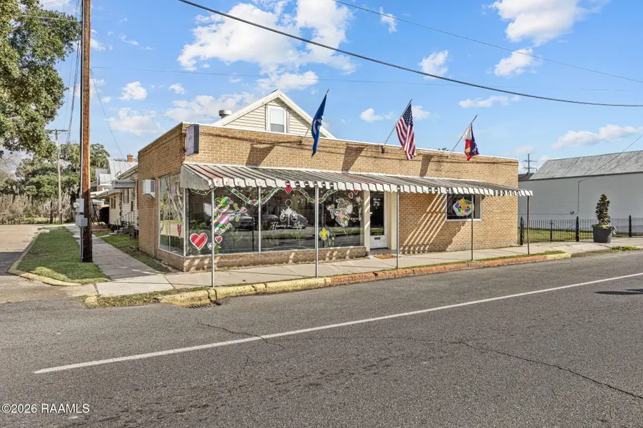 824 Main Street, Franklin, LA 70538 - #2