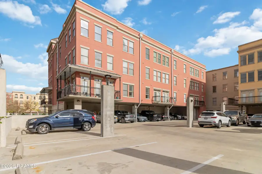 201 Settlers Trace Boulevard #Apt 2405, Lafayette, LA 70508 - #2