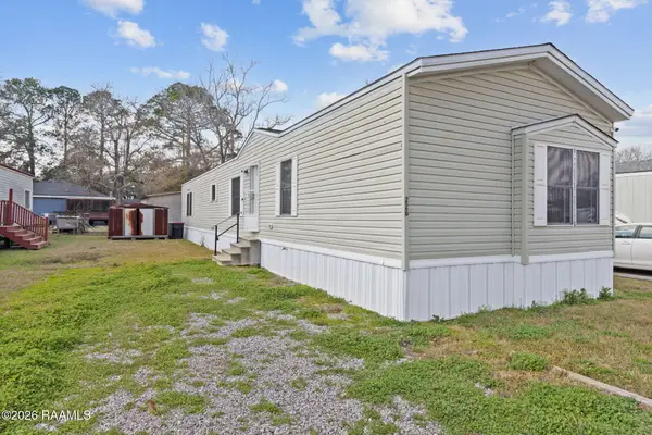 226 Blanco Drive, Youngsville, LA 70592