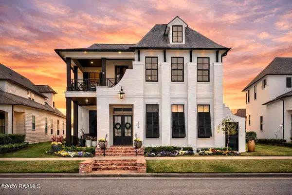 304 Bella Vista Parkway, Youngsville, LA 70592