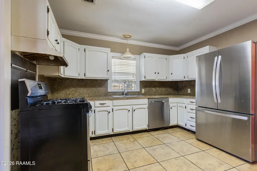 220 Sanders Street, Franklin, LA 70538 - #3