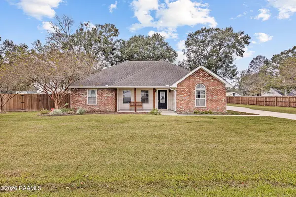 1020 Calais Loop, Breaux Bridge, LA 70517