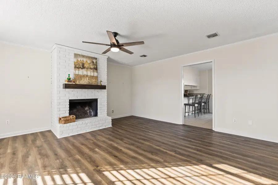 208 Vivian Drive, Lafayette, LA 70508 - #2