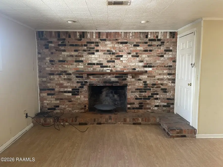 129 Lester Street, Ville Platte, LA 70586 - #3