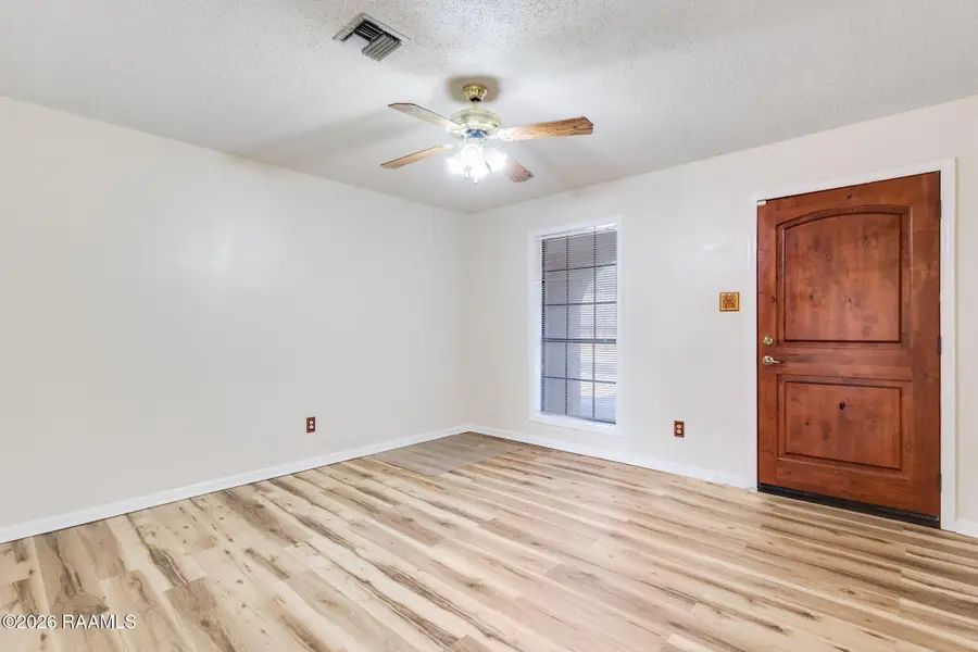 106 Kingswood Drive, Lafayette, LA 70501 - #3