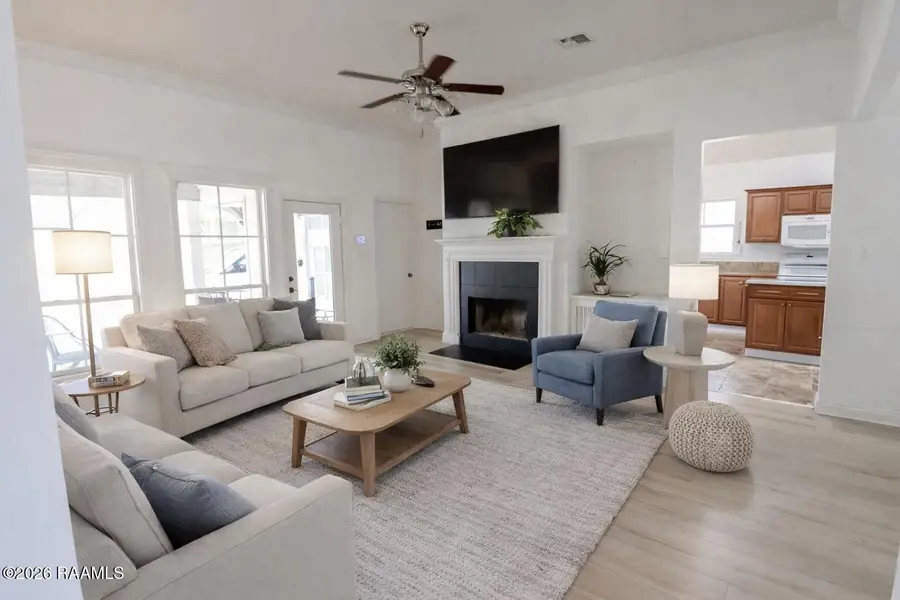 106 Doe Lane, Broussard, LA 70518 - #2