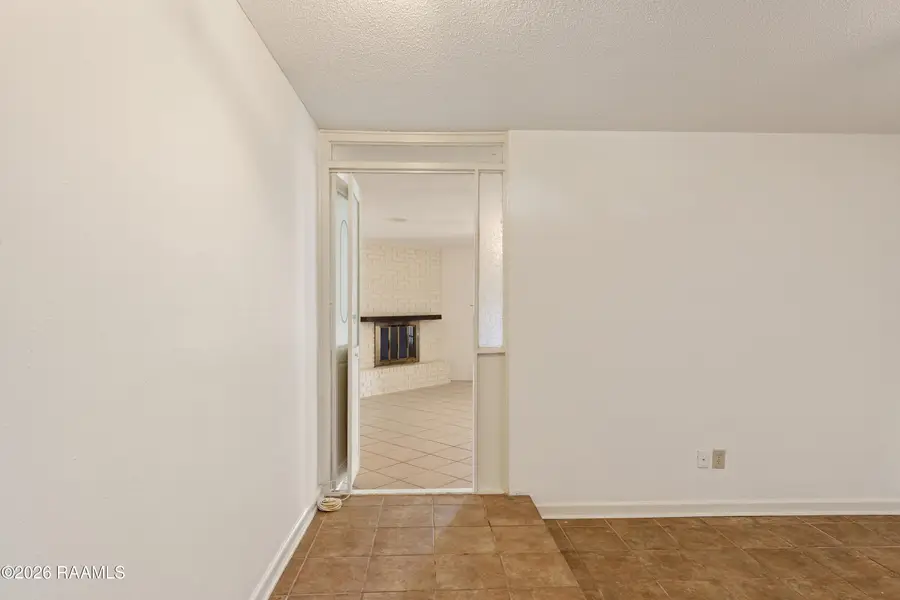 113 Valencia Drive, Lafayette, LA 70506 - #3