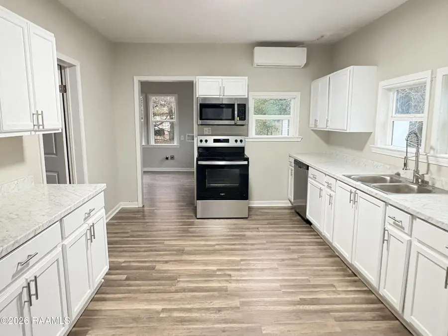 410 N Miles Street, Abbeville, LA 70510 - #2