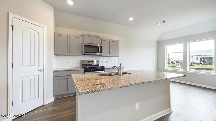 109 Lake Oak Drive, Lafayette, LA 70507 - #3