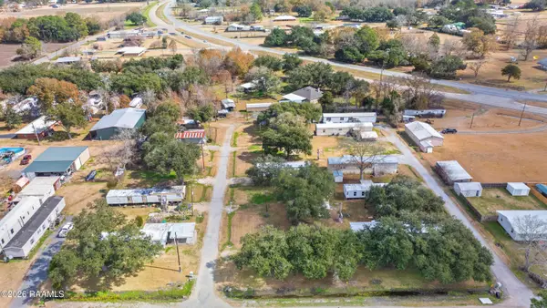 4701 Eraste Hebert Road, New Iberia, LA 70560