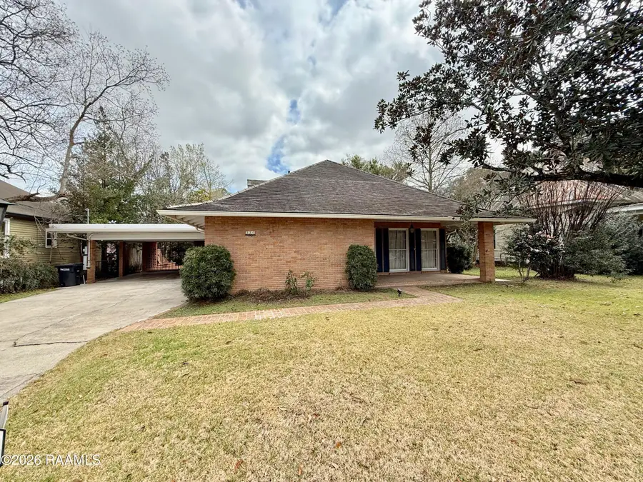 320 Duperier Avenue, New Iberia, LA 70563 - #3