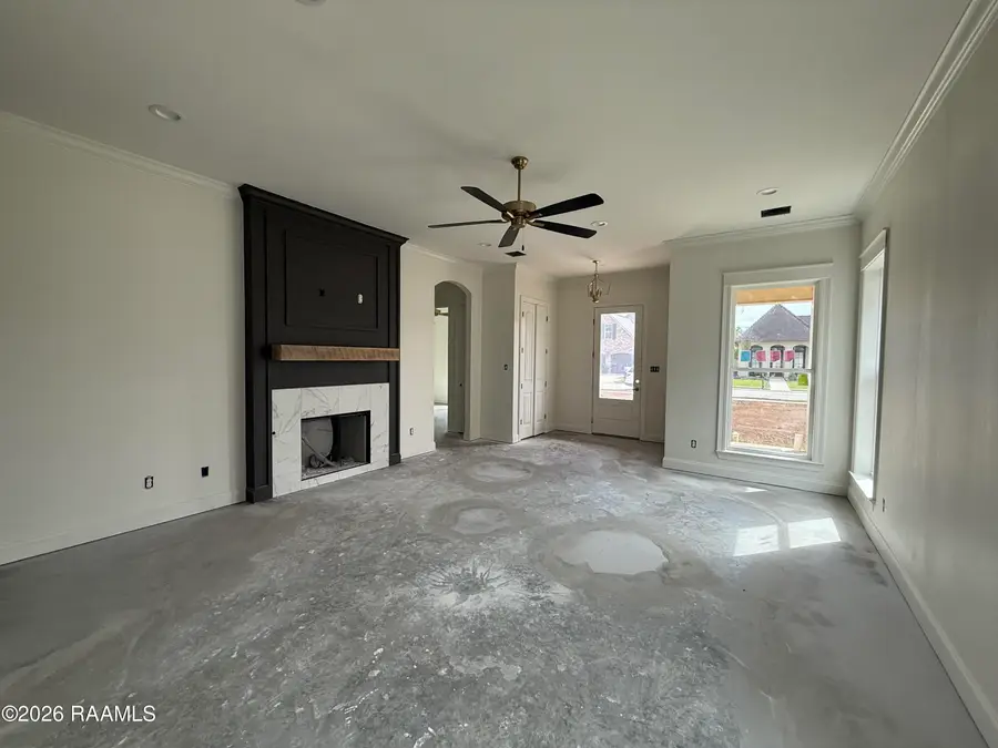 410 Dunvegan Court, Lafayette, LA 70503 - #3