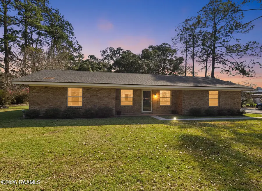 823 S Morgan Avenue, Broussard, LA 70518 - #2