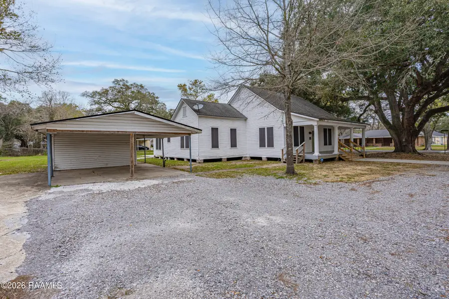 427 E 10th Street, Crowley, LA 70526 - #3
