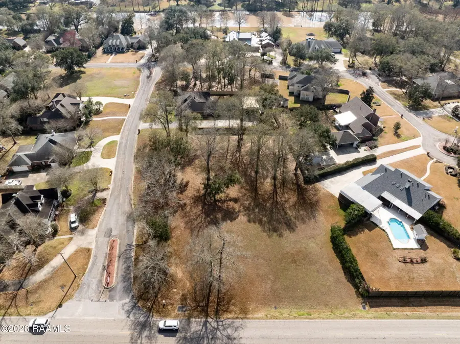 2 Westwood Drive, New Iberia, LA 70563 - #3