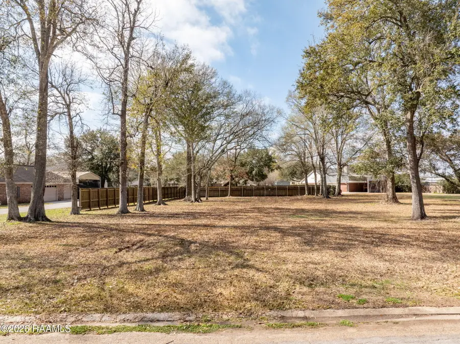 2 & 4 Westwood Drive, New Iberia, LA 70563 - #2