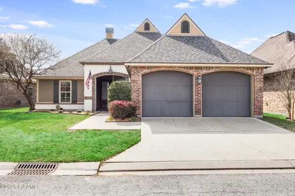 406 La Villa Circle, Youngsville, LA 70592