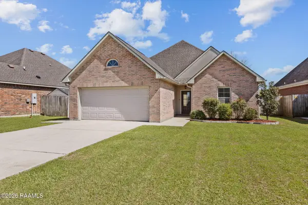 418 Clay Ridge Drive, Youngsville, LA 70592