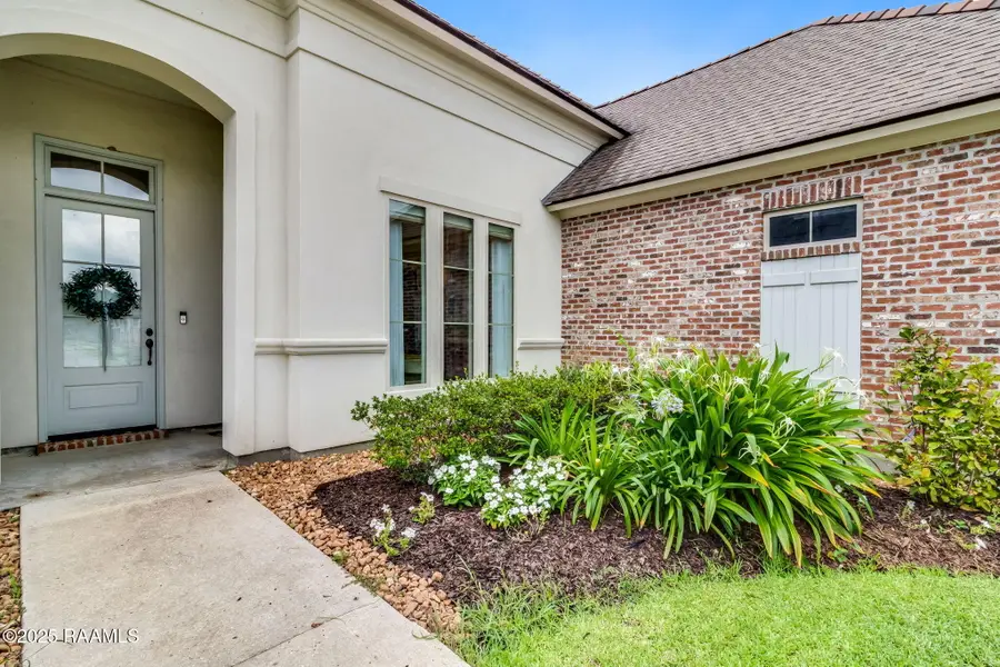 207 Ember Grove Crossing, Lafayette, LA 70508 - #2
