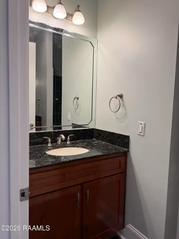 205 Ravine Run Drive, Lafayette, LA 70506