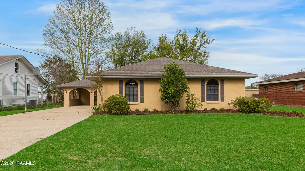 310 S Evangeline Street, New Iberia, LA 70560 - #1