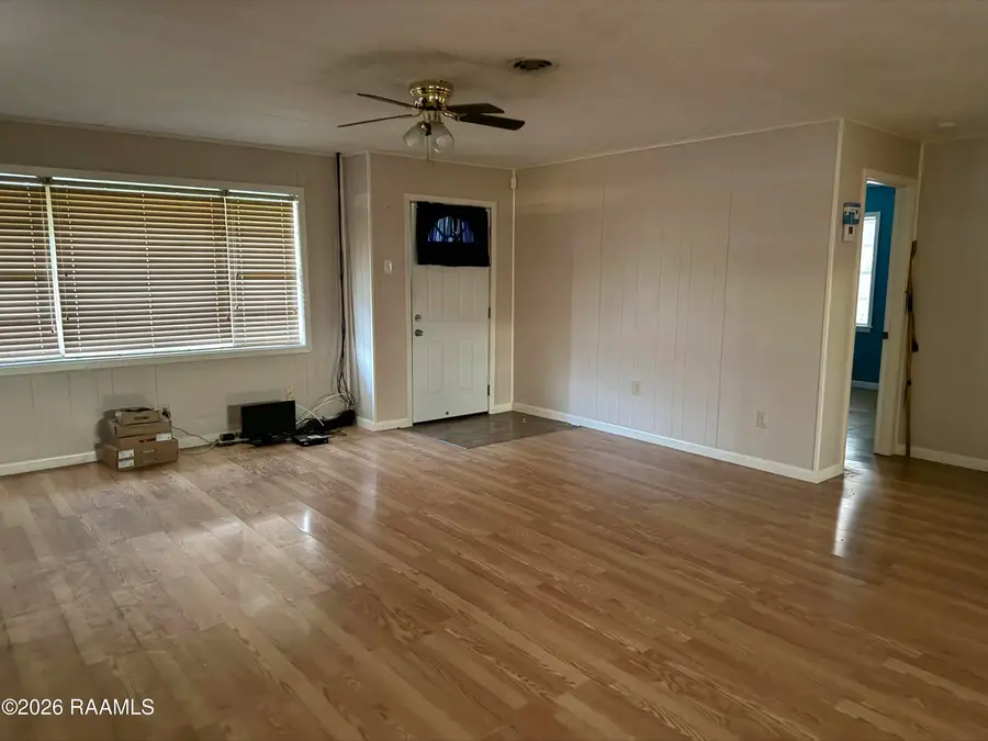 1409 Grand Pointe Avenue, Breaux Bridge, LA 70517 - #3