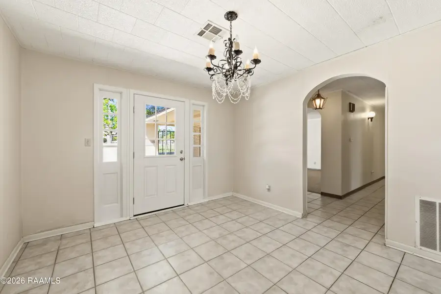 420 Juanita Street, Eunice, LA 70535 - #2