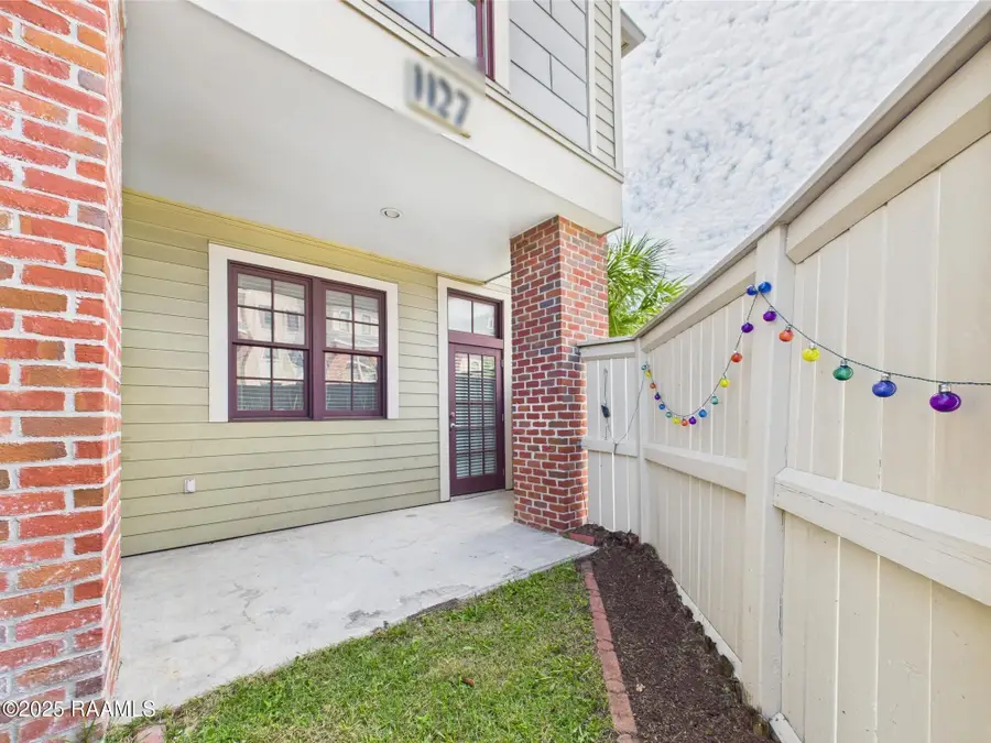 1127 Camellia Boulevard #H1, Lafayette, LA 70508 - #2