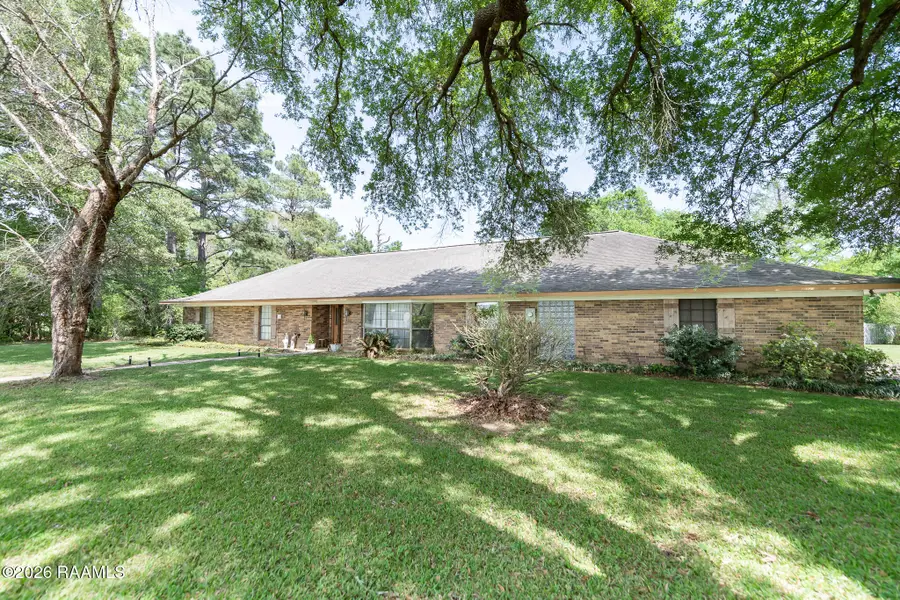 1011 Dove Drive, Ville Platte, LA 70586 - #2