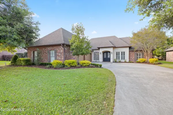 104 Mission Hills Drive, Broussard, LA 70518
