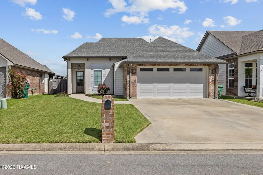 215 Whispering Meadows Road, Broussard, LA 70518 - #2