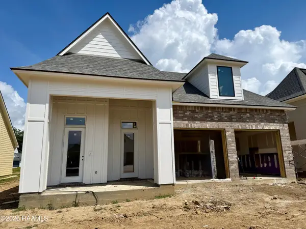 113 Fountain Mdw Drive, Broussard, LA 70518