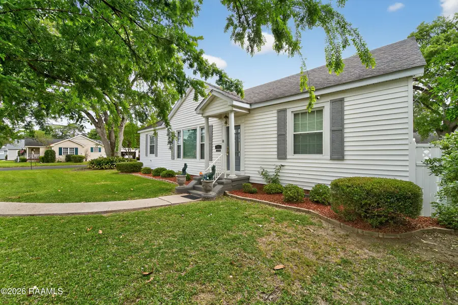 701 Parkview Drive, New Iberia, LA 70563 - #3