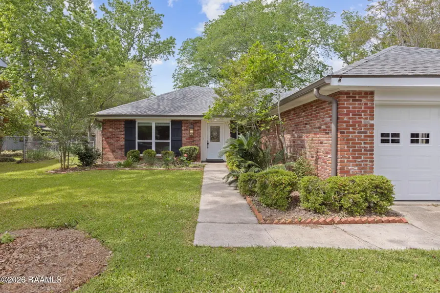 204 Larchwood Drive, Lafayette, LA 70503 - #2